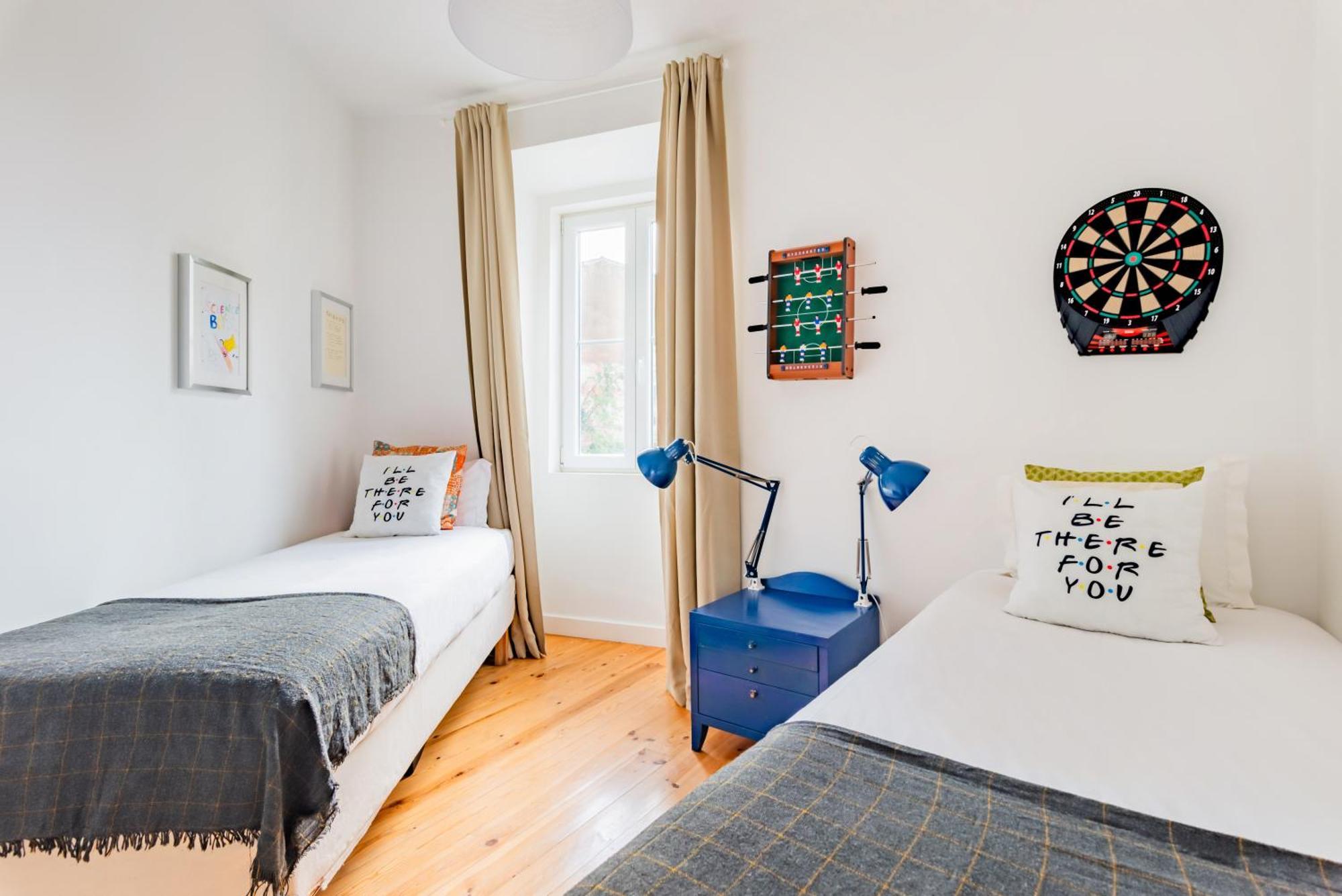 Monica'S Place A Friends' Inspired Apartment Lisboa المظهر الخارجي الصورة